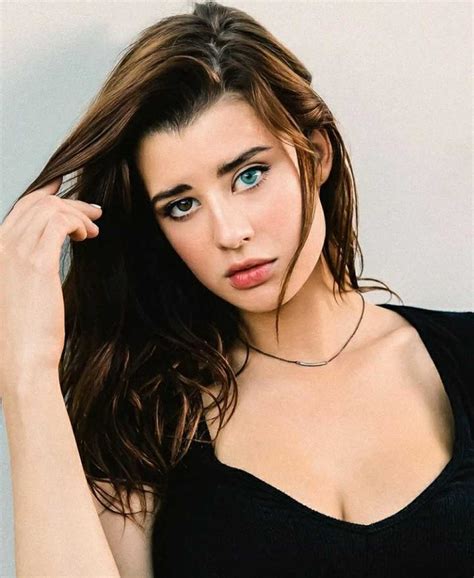 41 Hottest Pictures Of Sarah McDaniel 